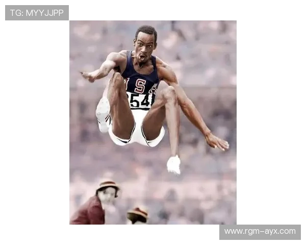 鲍威尔闪耀赛场 成就加拿大骄傲